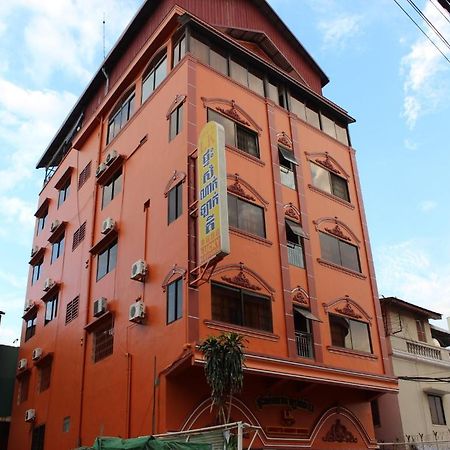 Lucky 2 Guesthouse Phnom Pen Exterior foto