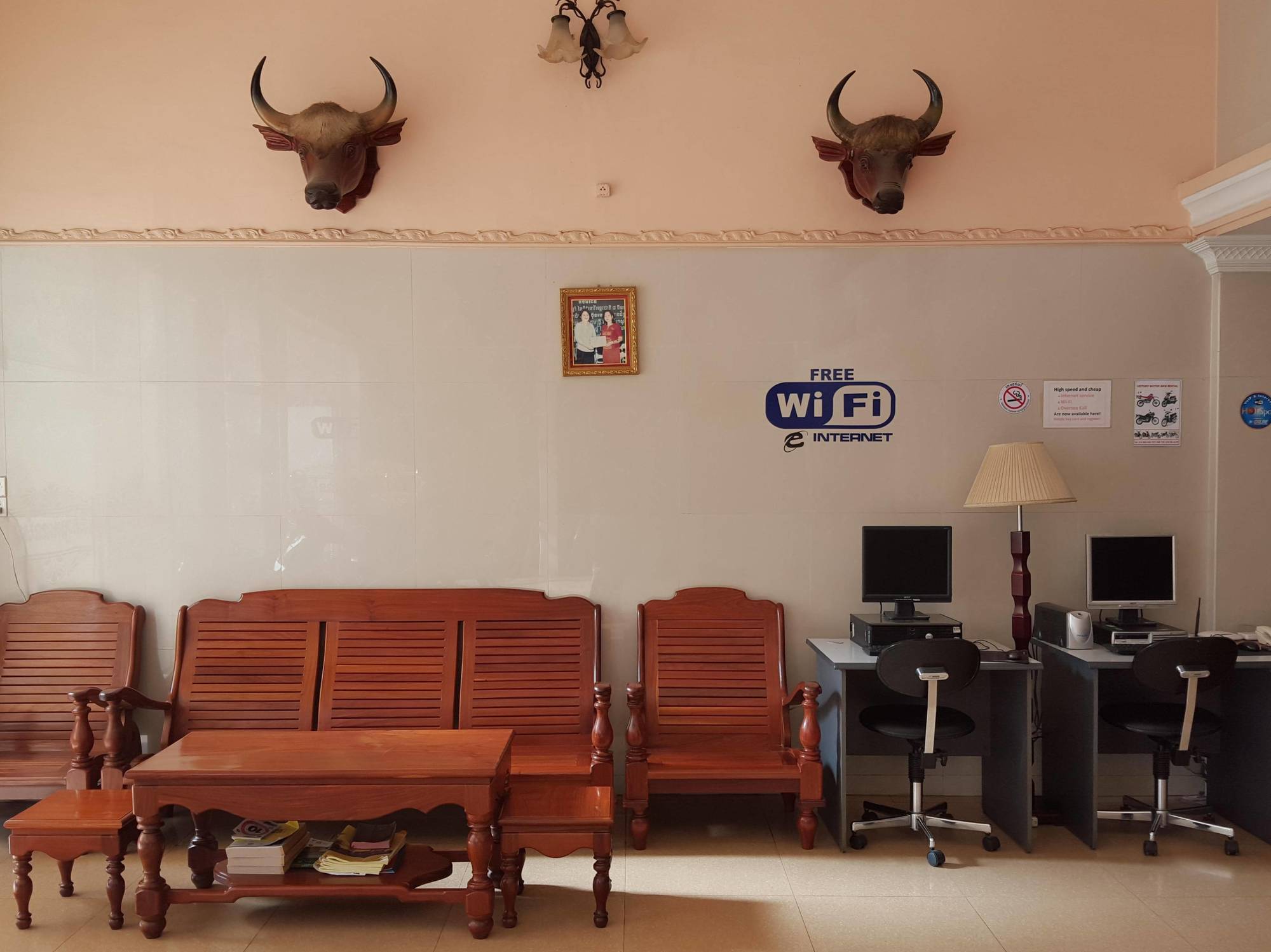 Lucky 2 Guesthouse Phnom Pen Exterior foto